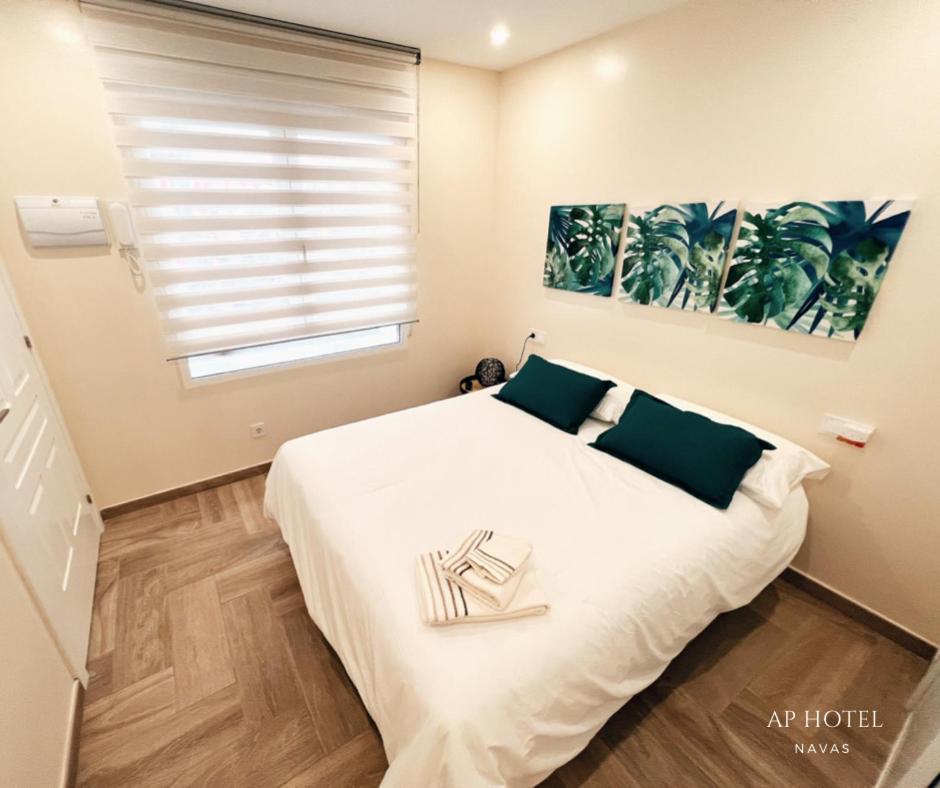 Ap Hotel Navas Аликанте Екстериор снимка